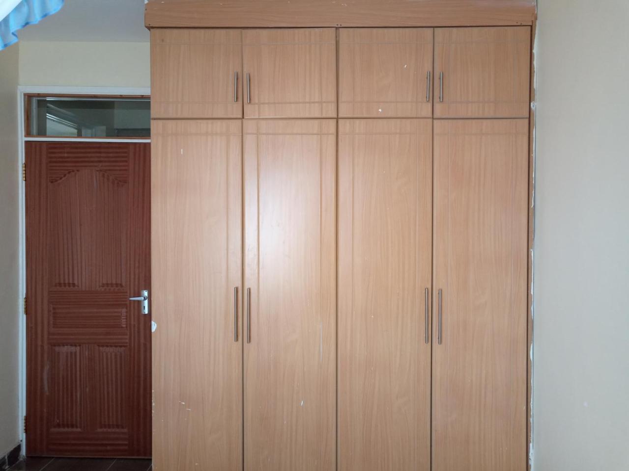 Terminal Homestay Mlolongo Екстер'єр фото